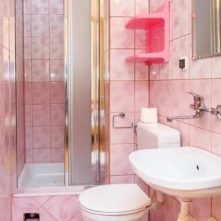 Lesna Ostoya Landhuis